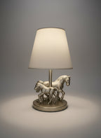 Kinderlampe stay near until I can stand tall