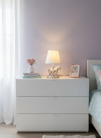 Kinderlampe stay near until I can stand tall