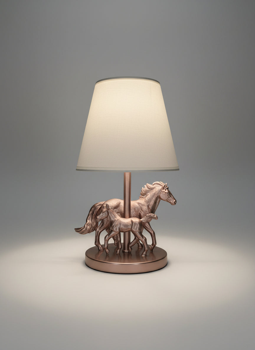 Kinderlampe born of light, running toward tomorrow