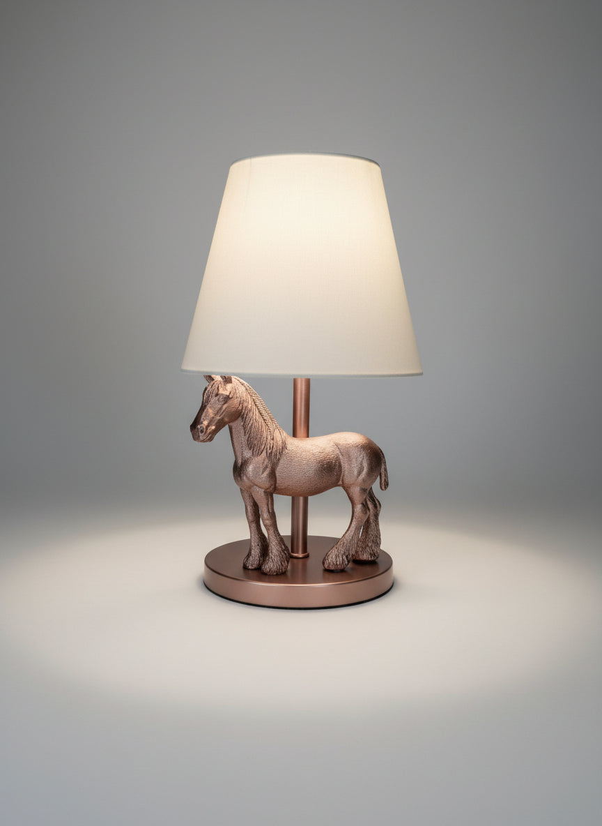 Kinderlampe light follows the brave