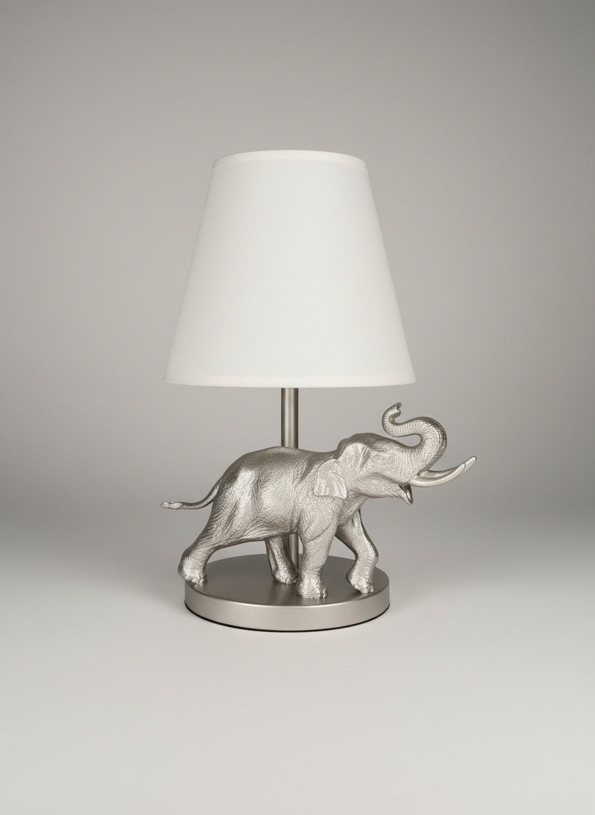 Kinderlampe raised to shine