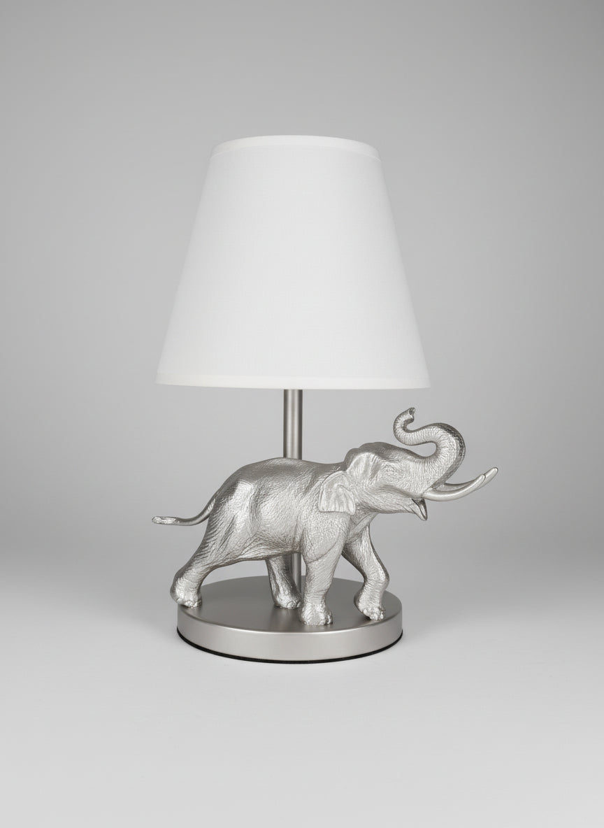 Kinderlampe raised to shine