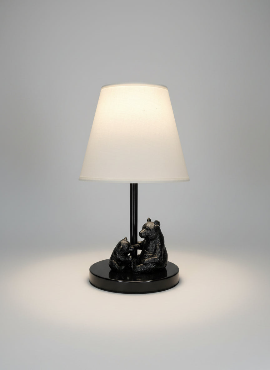 Kinderlampe together, nothing feels too big